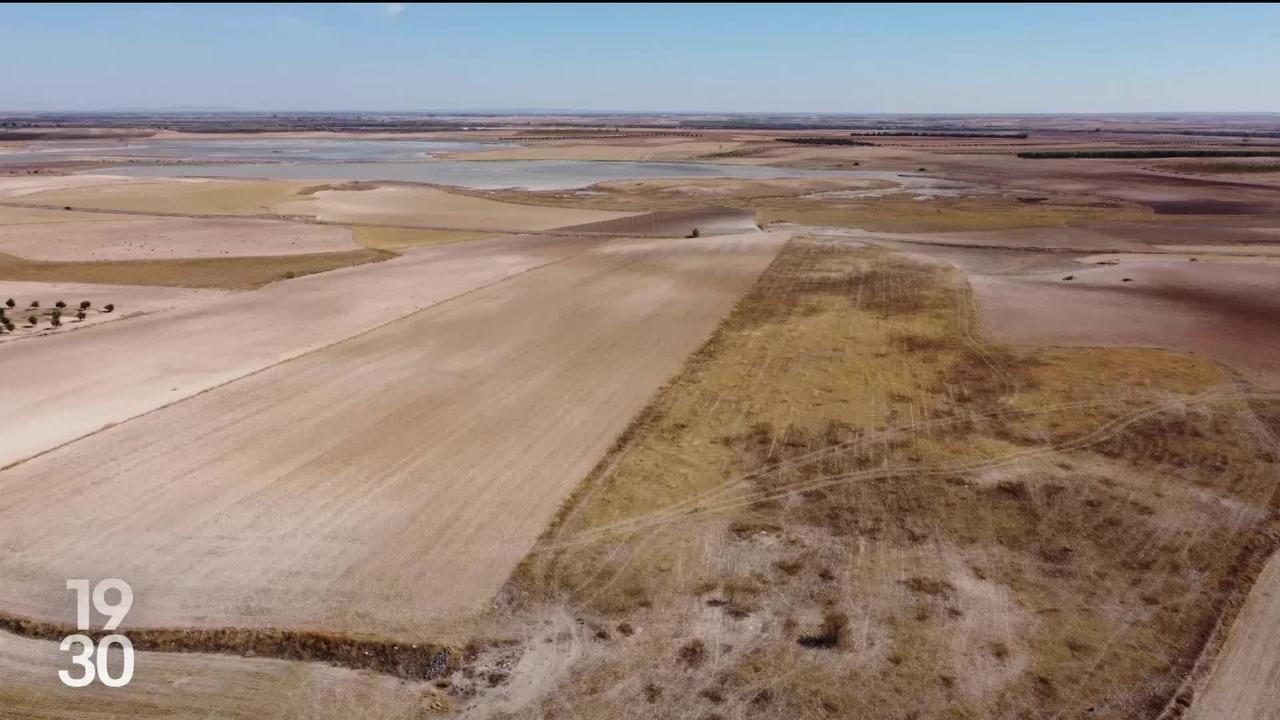 La Catalogne vit la pire sécheresse de son histoire. L’eau potable livrée par camion-citerne est rationnée