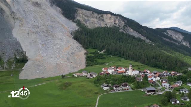 Évacués depuis la mi-mai en raison d’une menace d’éboulement, les habitants du village de Brienz (GR) ont pu commencer à rentrer chez eux lundi.