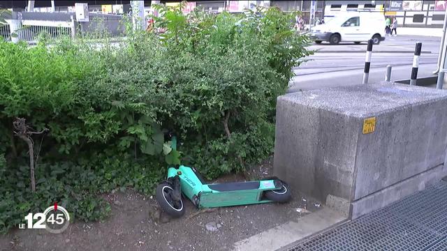 Alors que les trottinettes électriques en libre services sont interdites à Lausanne ou Genève, ces engins fleurissent à Zurich