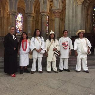 Une délégation de cinq Indiens Kogis, peuple autochtone du nord-est de la Colombie à la Cathédrale de Lausanne, septemb [RTSreligion - Laurence Villoz]
