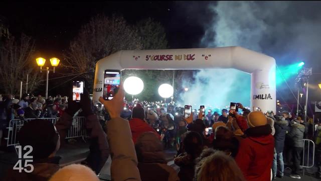 A Genève, plus de 7000 coureurs ont bravé le froid, cette nuit, pour participer à la Course du Duc. Reportage.