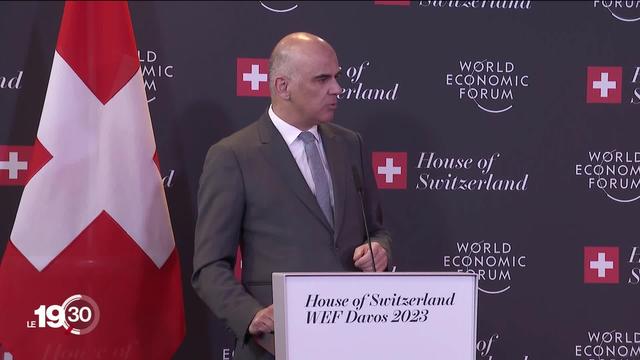 Les réactions sur les fuites présumées dans le département de l'Intérieur se multiplient. Alain Berset est sous pression