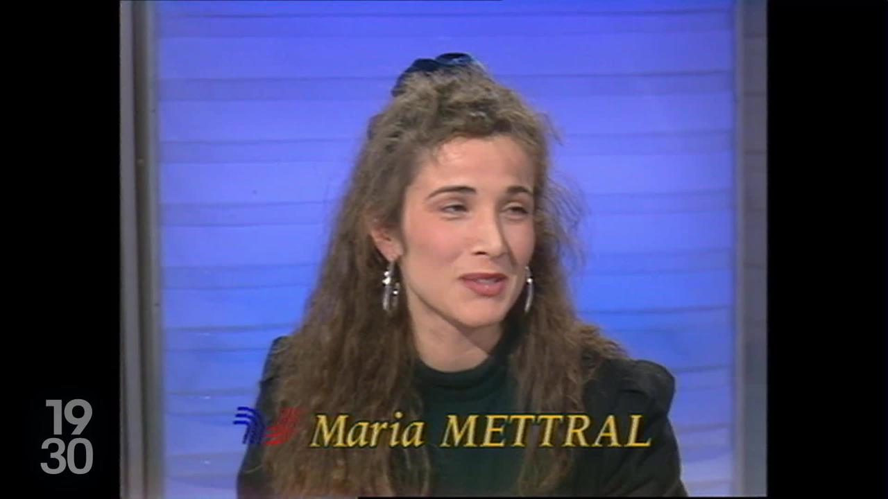Après 35 ans d’antenne, la comédienne genevoise Maria Mettral s’apprête à présenter sa dernière météo. Retour sur son parcours