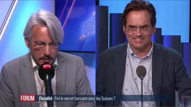 Faut-il mettre un terme au secret bancaire pour la population suisse? Débat entre Emmanuel Amoos et Olivier Feller