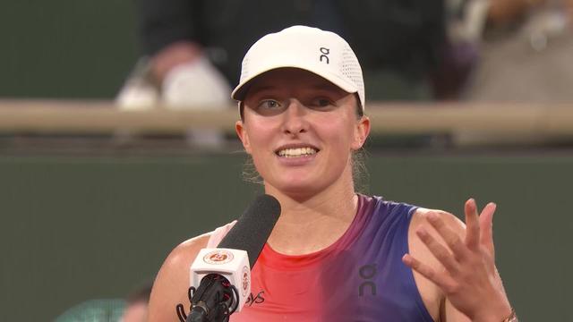 2e tour, I.Swiatek (POL) - N.Osaka (JPN) (7-6, 1-6, 7-5): la Polonaise a rappelé à l'ordre le public dans son interview d'après-match