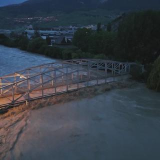 Le pont de Chippis en Valais