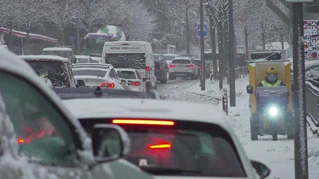 Un manteau blanc recouvre les hauteurs de Lausanne ce jeudi