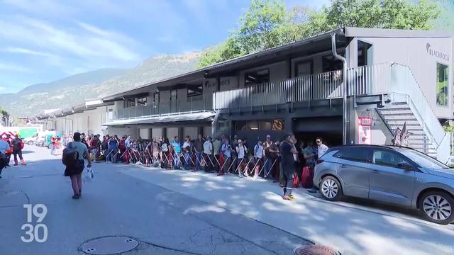 Des centaines de touristes sont toujours bloqués dans la vallée de Saas (VS) suite au glissement de terrain survenu dans la nuit de mercredi à jeudi