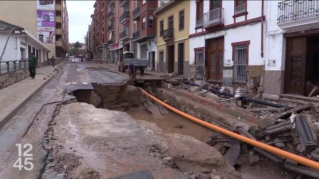 Alors que les recherches des disparus se poursuivent, le dernier bilan des inondations en Espagne atteint 158 morts