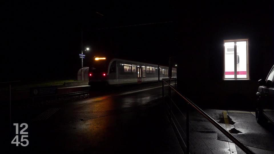 Jeudi, un homme armé a pris 15 passagers du train régional Travys reliant Baulmes et Yverdon (VD) en otage. Il a été abattu plus tard par la police cantonale. Aucun blessé n'est à relever