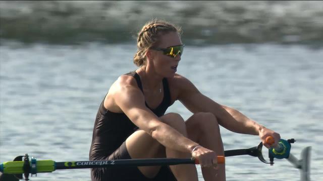 Skiff, demi-finale: la favorite néo-zélandaise Emma Twigg termine en tête de la course