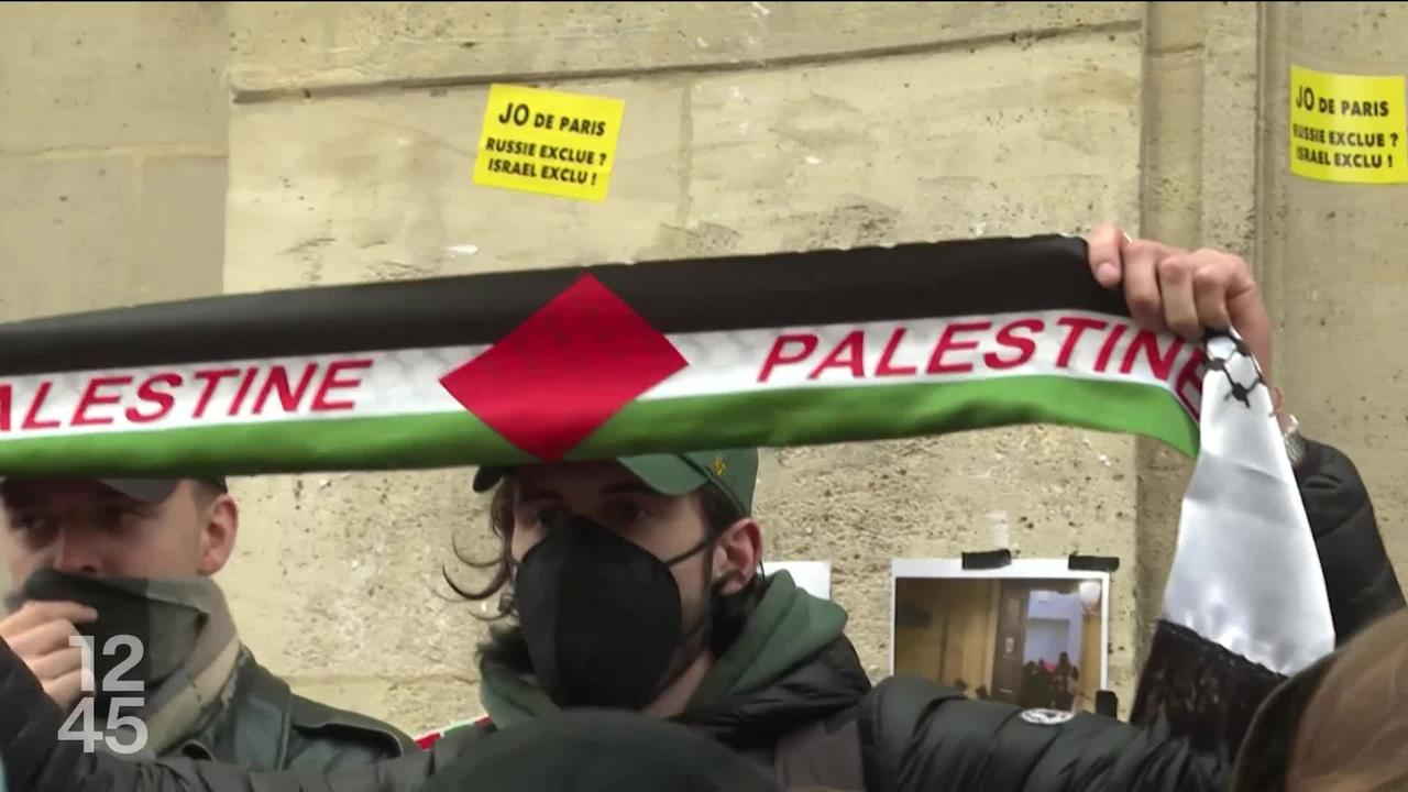 En France, des étudiants de Sciences Po Paris ont manifesté vendredi en soutien à la Palestine