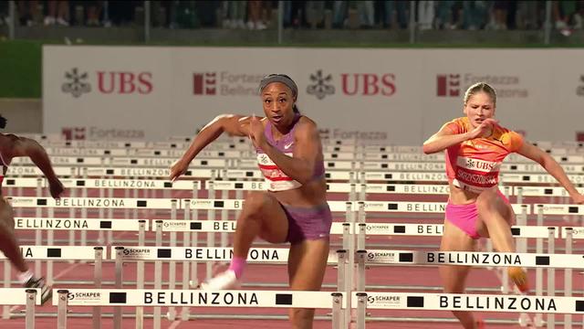 Bellinzone (SUI), finale 100m haies dames: Jasmine Camacho-Quinn (PUR) bat le record du meeting, Ditaji Kambundji (SUI) termine 3e en 12"82 et Annik Kälin (SUI) termine 6e en 13"11