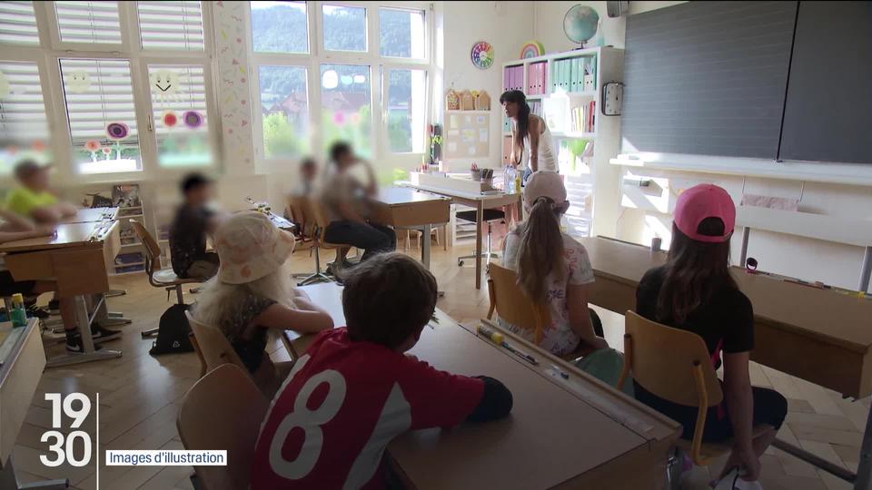 La durée de la formation des enseignants du primaire à Genève reste de 4 ans