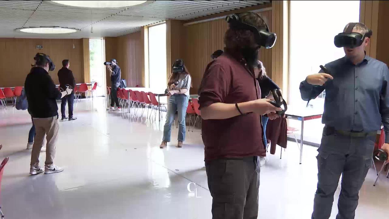 Pour la première fois en Suisse, l’Université de Fribourg propose d’intégrer la réalité virtuelle dans des cours de chimie