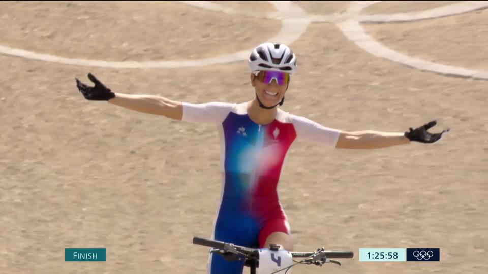 Cross-country feminino: Pauline Ferrand-Prévot (FRA) arrasa a competição e conquista ouro olímpico