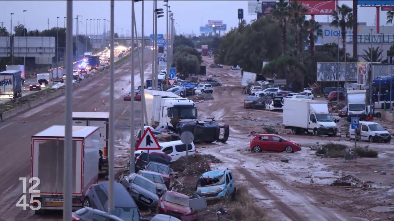 Une partie de l'Espagne est en alerte rouge météo, des écoles sont fermées préventivement