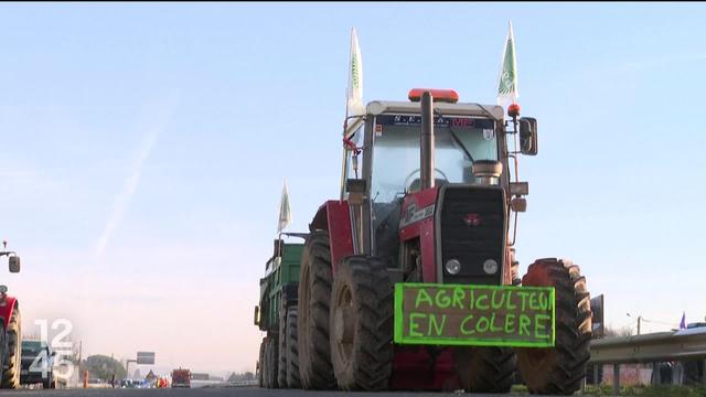 Nouvelle journée de mobilisation des agriculteurs en France qui se sentent financièrement pris à la gorge.