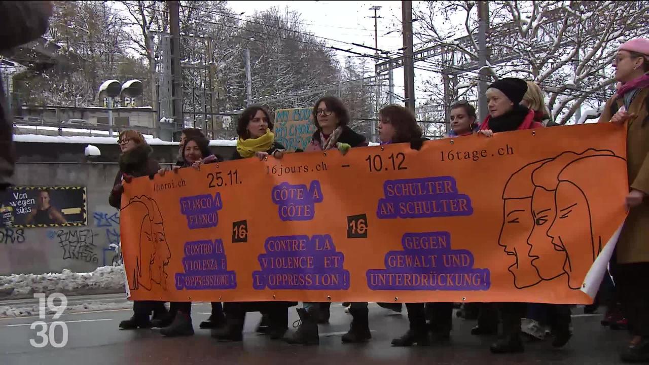 Plusieurs milliers de manifestants se sont réunis à Berne pour dénoncer les violences faites aux femmes