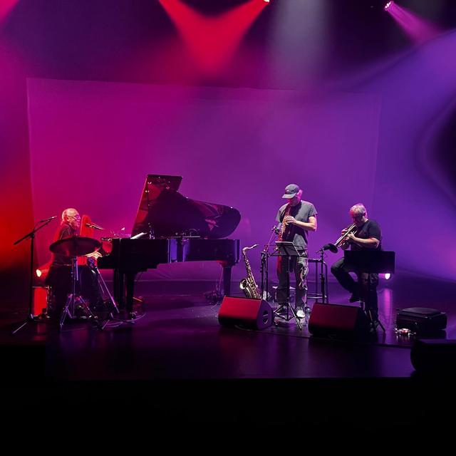 Unisono - Pascal Auberson, César Decker & Matthieu Michel [[Aude Charbonney / RTS (C)]]