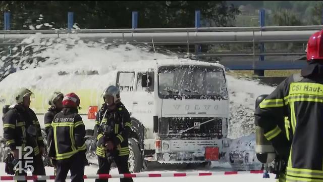 Le Valais réalise une cartographie-pilote des sites pollués par les PyFAS, des substances contenues dans les mousses d’extinction