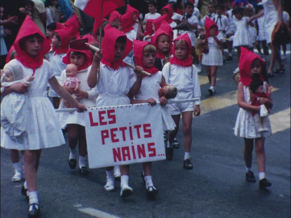 FETE DES ECOLES ENFANTINES A LAUSANNE - 68.07.03