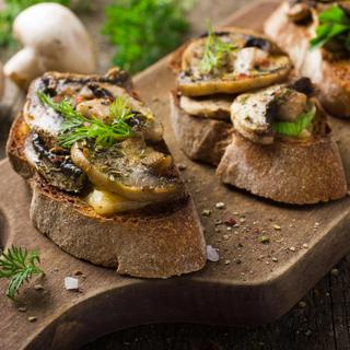 champignons [depositphotos - Anna_Shepulova]