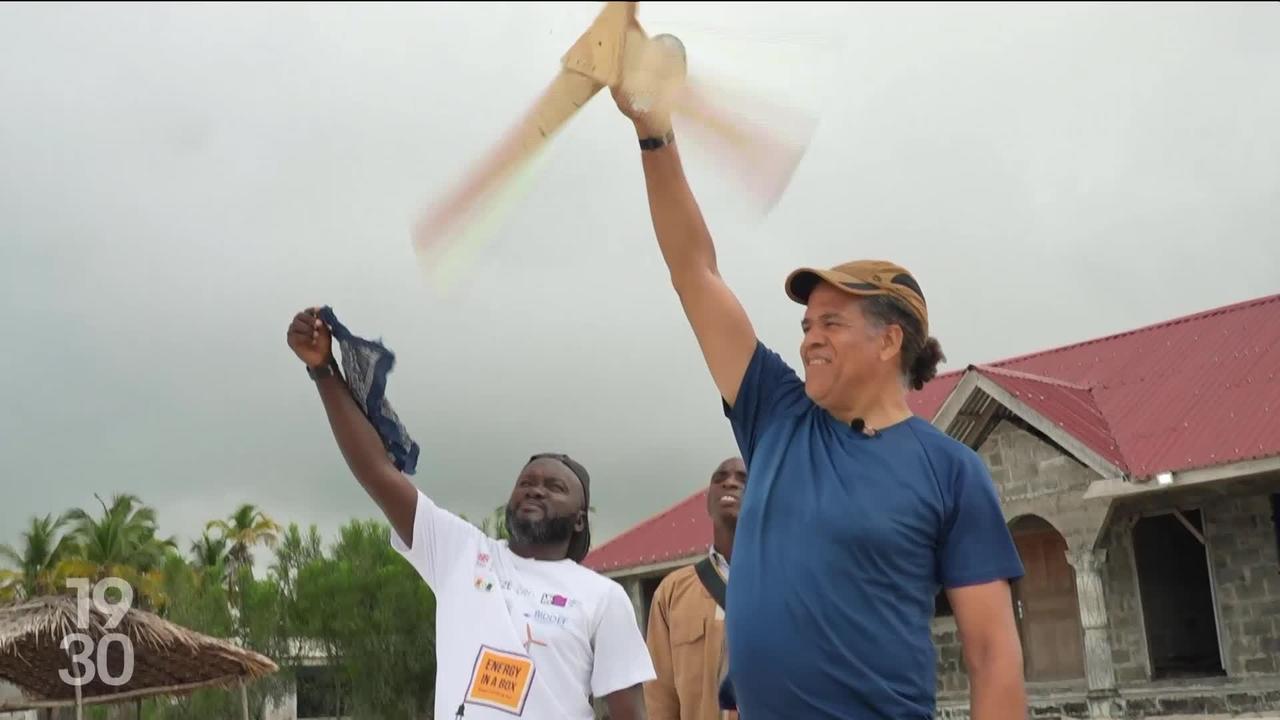 En Côte d'Ivoire, un projet pilote d'éoliennes artisanales amène la lumière dans les villages les plus reculés