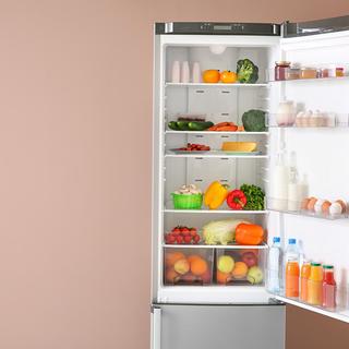 Comment bien choisir et entretenir son frigo? [Depositphotos - Serezniy]