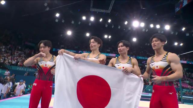 Compétition par équipes, finale messieurs: la chute de Weide Su (CHN) profite à Daiki Hashimoto (JPN) qui offre la victoire au Japon