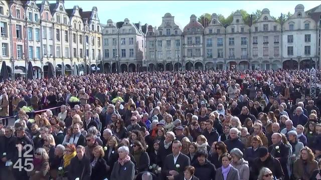 Un an jour pour jour après son assassinat par un ancien élève radicalisé, la ville d’Arras rend hommage au professeur Dominique Bernard