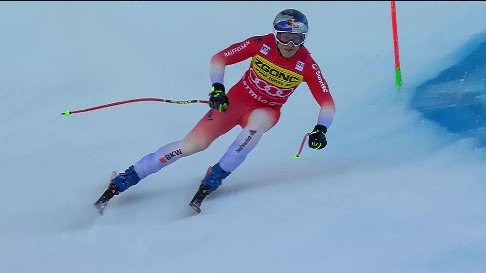 Bormio (ITA), descente messieurs: Marco Odermatt (SUI) évite la chute in extremis