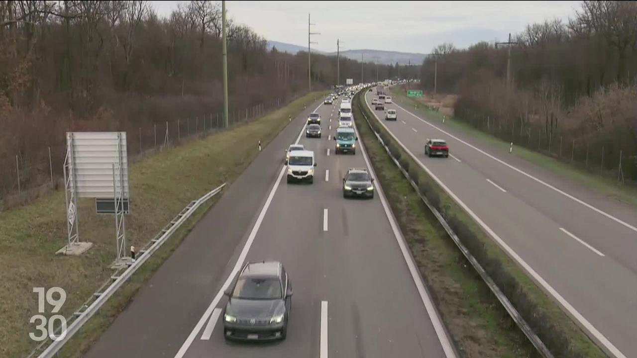 Une alliance de droite a lancé mardi la campagne pour défendre l'élargissement des autoroutes