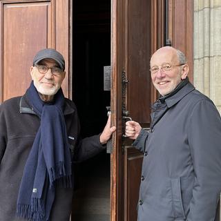 Le rabbin François Garaï, à droite, avec son ami musulman Hafid Ouardiri. [RTSreligion - Gabrielle Desarzens]