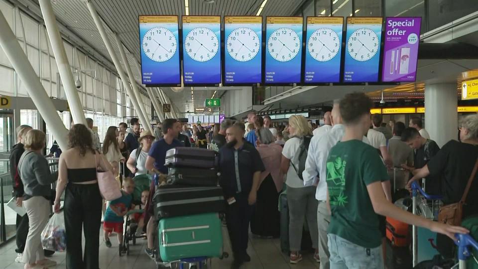 Une panne informatique mondiale affecte notamment plusieurs aéroports à Londres et Amsterdam