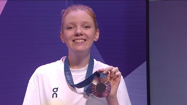 La Jurassienne Audrey Gogniat à l'interview sur notre plateau à Paris après sa médaille de bronze en tir (1-2)