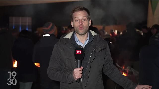 Le point sur les blocages mis en place par les agriculteurs français en France voisine avec Raphaël Grand, correspondant de la RTS en France