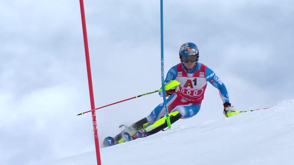 Gurgl (AUT), slalom messieurs, 1re manche: Clément Noël (FRA) survole la première manche