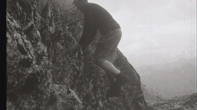 ECOLE D'ALPINISME LA FOULY VALAIS:DEPART POUR LA CABANE D'ORNY - 64.05.27