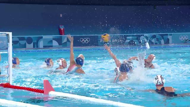 Groupe B, Etats-Unis - France, dames: les Américaines coulent les Françaises 17-5