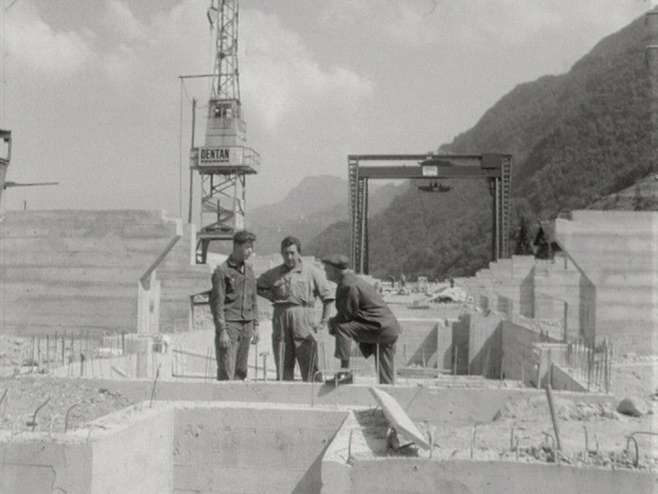 LES METIERS DE L'AUTOROUTE - 67.11.01