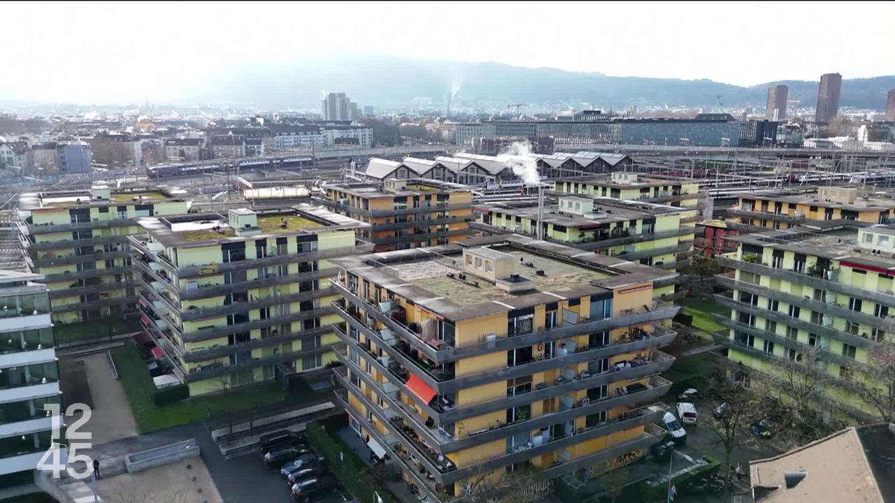 A Zurich, une centaine de locataires sont mis à la porte de leur logement construit pour les personnes à faibles revenus