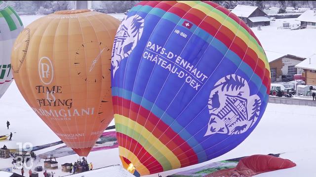 À Château-d’Œx (FR), les ballons et montgolfières enchantent le ciel