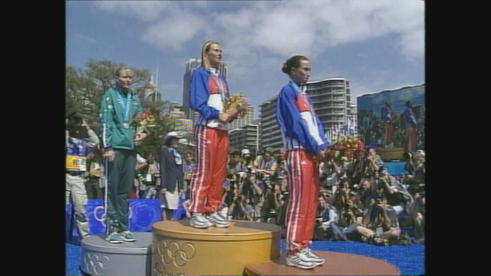 Magali Di Marco remporte le bronze lors du triathlon à Sydney, 2000