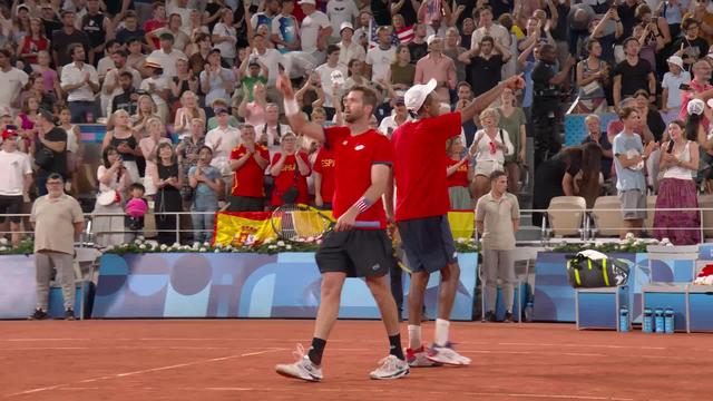 1-4 de finale: Alcaraz-Nadal (ESP) - Krajicek-Ram (USA) (2-6; 4-6): les Espagnols éliminés aux portes des demi-finales