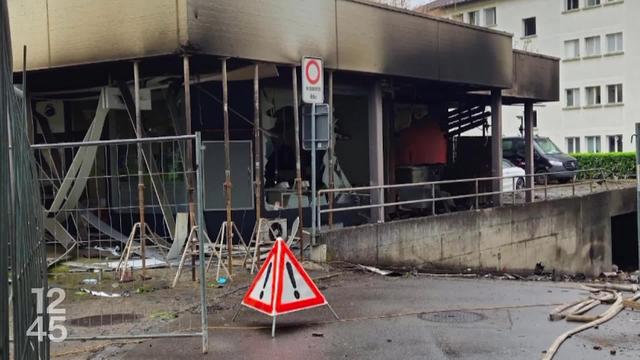 De violentes explosions dans un parking font 2 morts et 11 blessés à Nussbaumen en Argovie