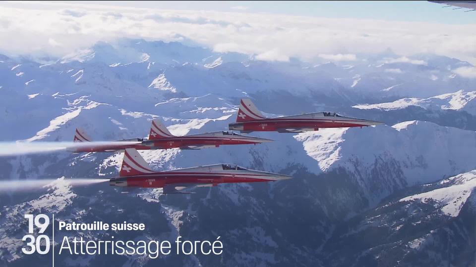 Considérée pendant longtemps comme un symbole de l’armée suisse, la Patrouille suisse pourrait disparaître. En cause, les contraintes budgétaires