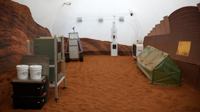 Une partie de l'expérience Mars Dune Alpha simulant la vie en extérieur sur la planète rouge, présentée en avril 2023. [AFP - MARK FELIX]