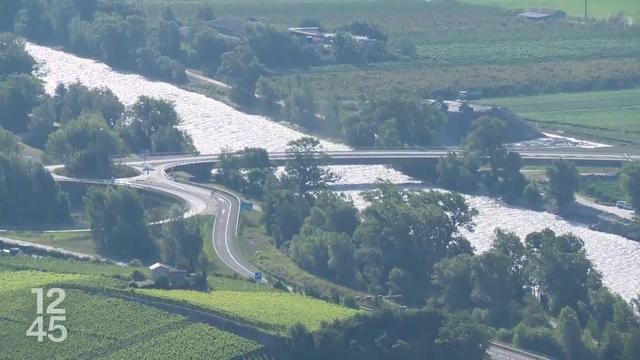 Trois jours après les intempéries en Valais, certains habitants n'ont toujours pas pu rentrer chez eux