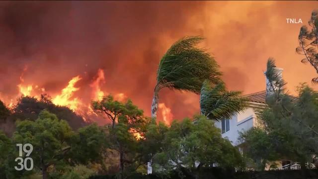 Un incendie ravage depuis mardi les collines de Los Angeles. Plus de 50'000 personnes ont été évacuées